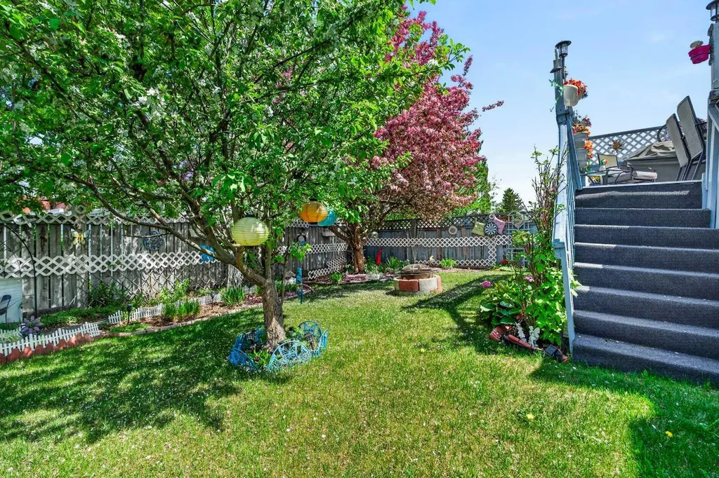 159 Fresno Place NE Calgary AB T1Y 6Y2