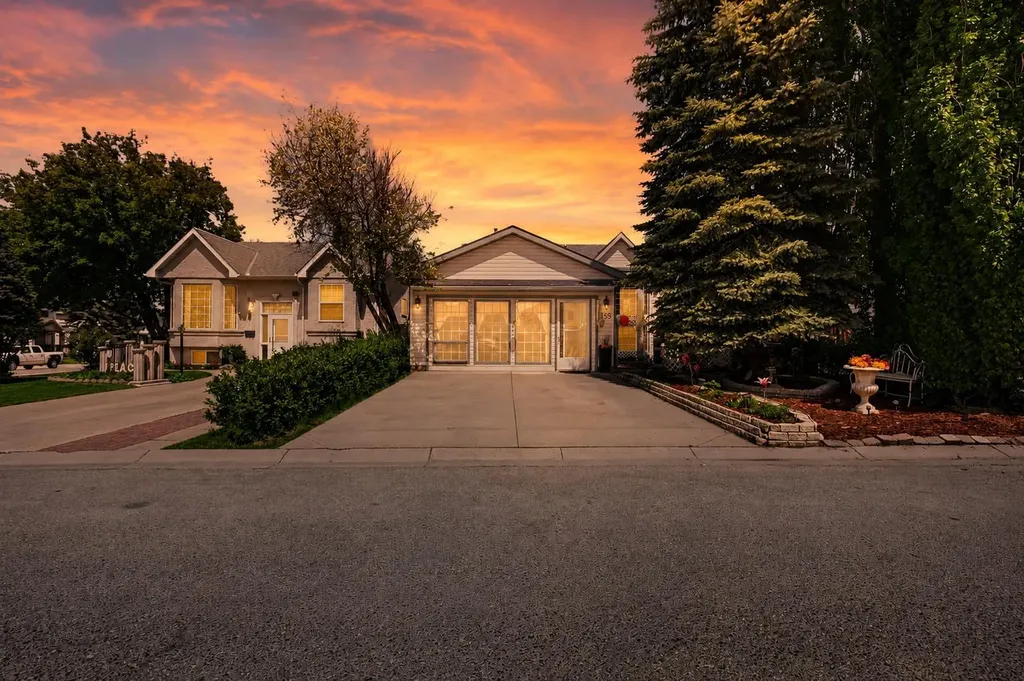 159 Fresno Place NE Calgary AB T1Y 6Y2