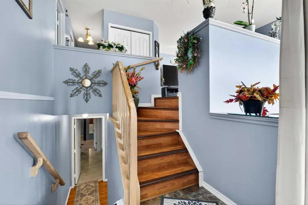 159 Fresno Place NE Calgary AB T1Y 6Y2