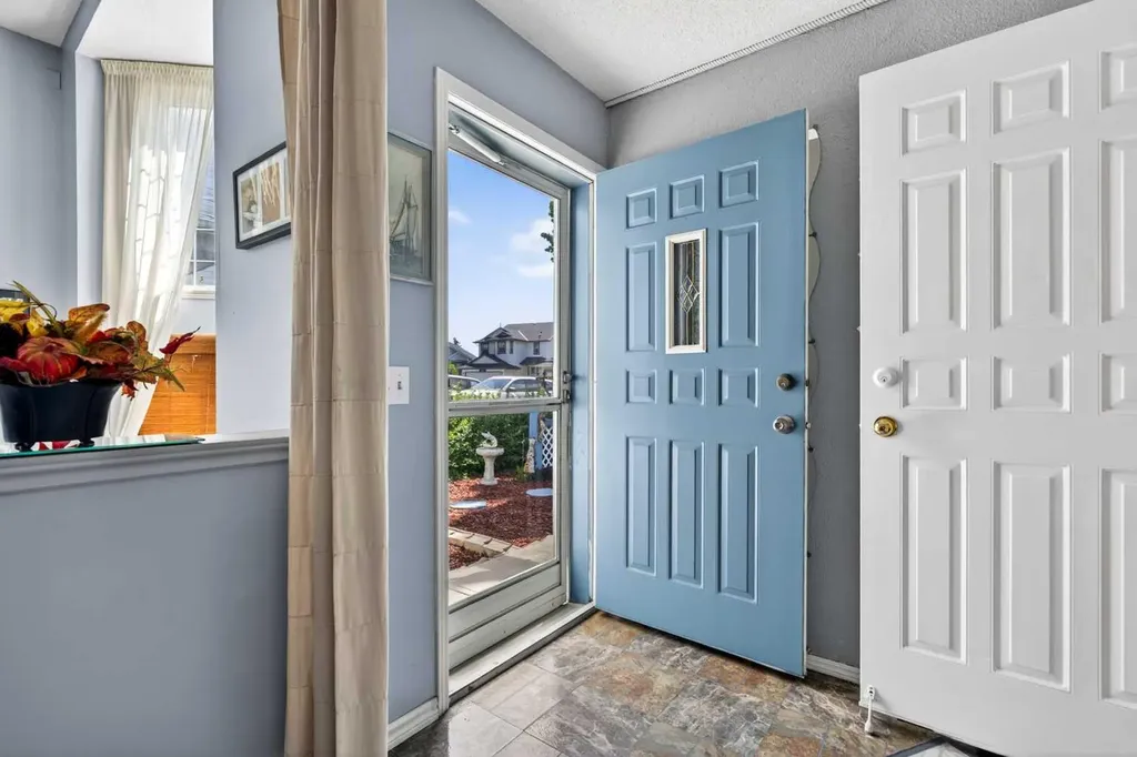 159 Fresno Place NE Calgary AB T1Y 6Y2
