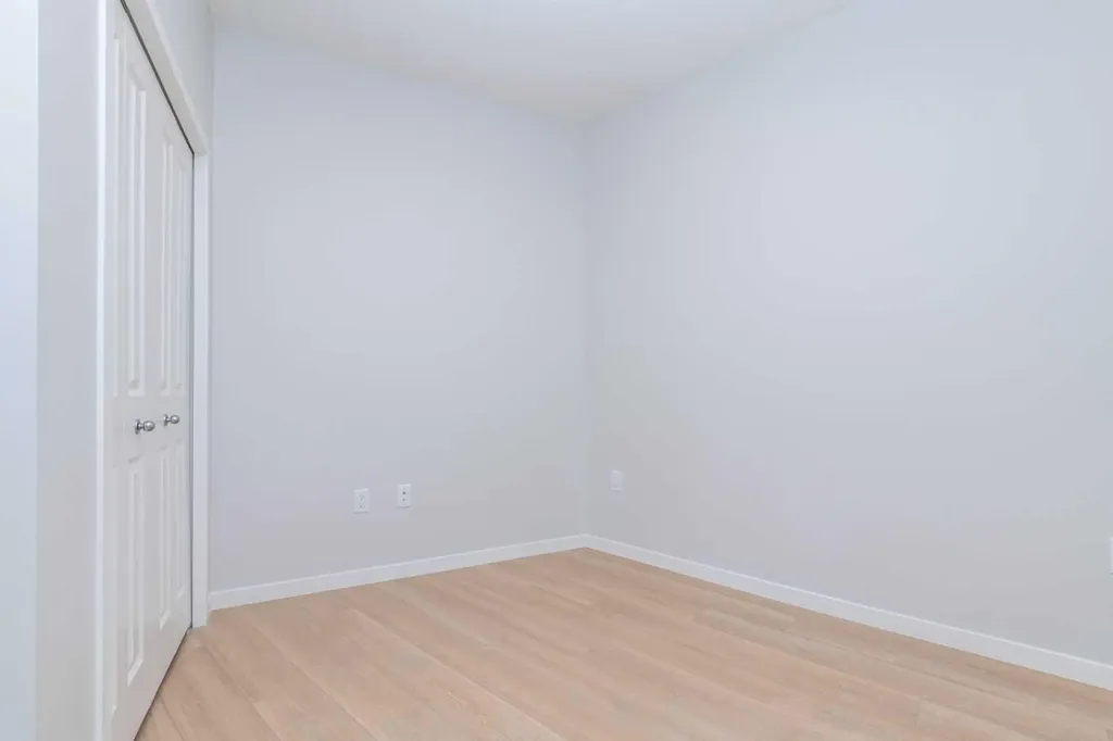 19489 Main Street SE Calgary AB T3M 3J3
