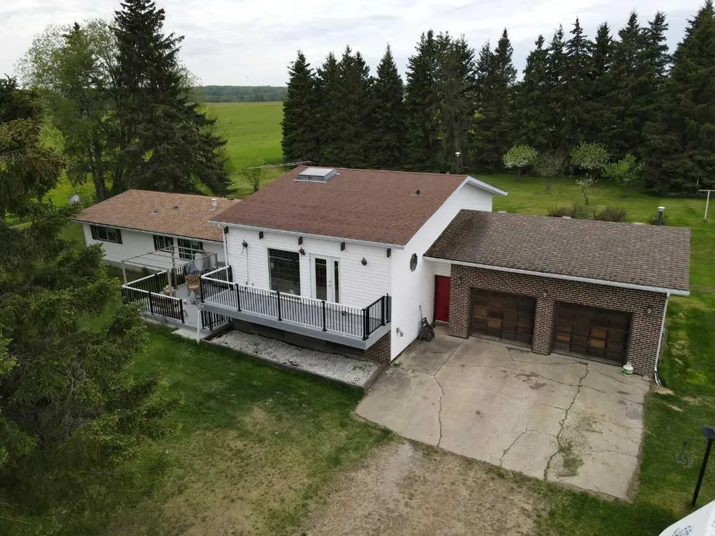 591068 Range Road 103 Rural Woodlands County AB T7S1N3