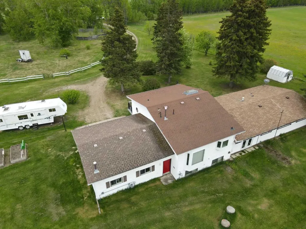 591068 Range Road 103 Rural Woodlands County AB T7S1N3