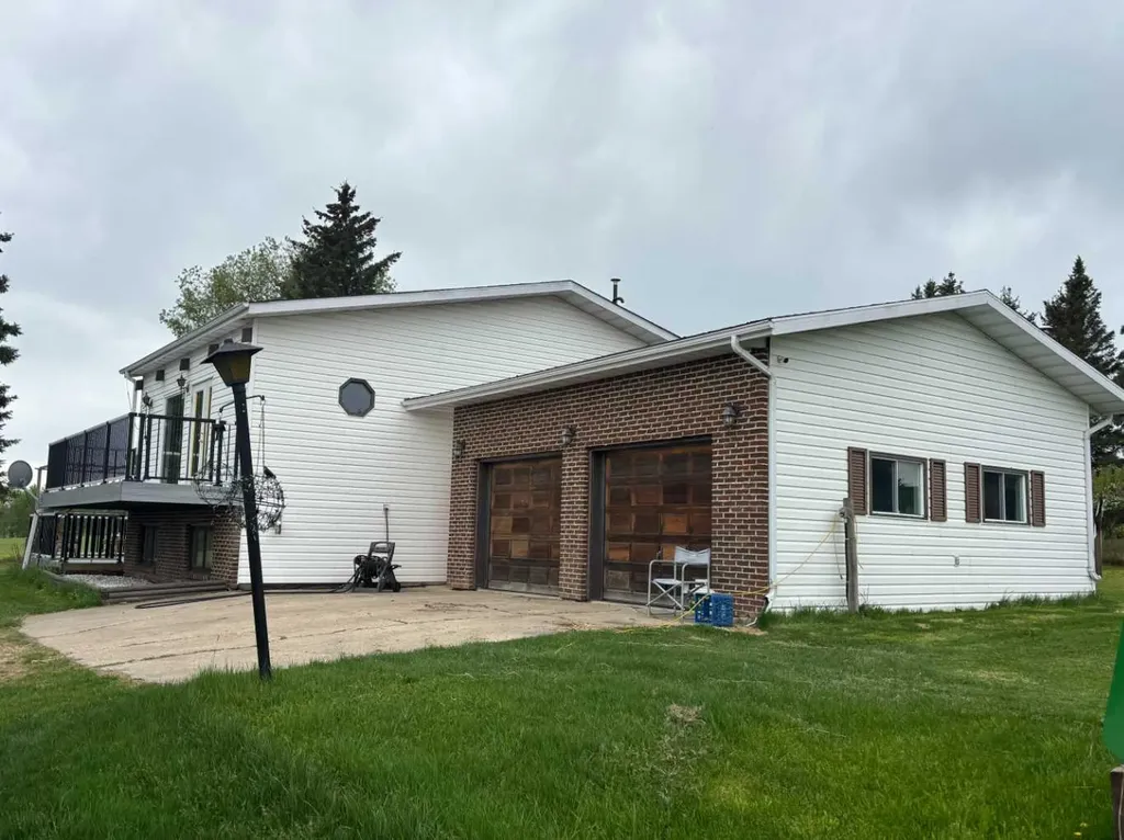 591068 Range Road 103 Rural Woodlands County AB T7S1N3