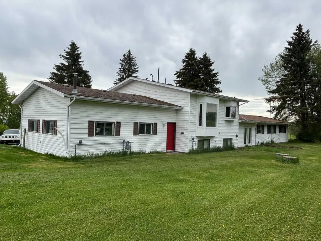 591068 Range Road 103 Rural Woodlands County AB T7S1N3
