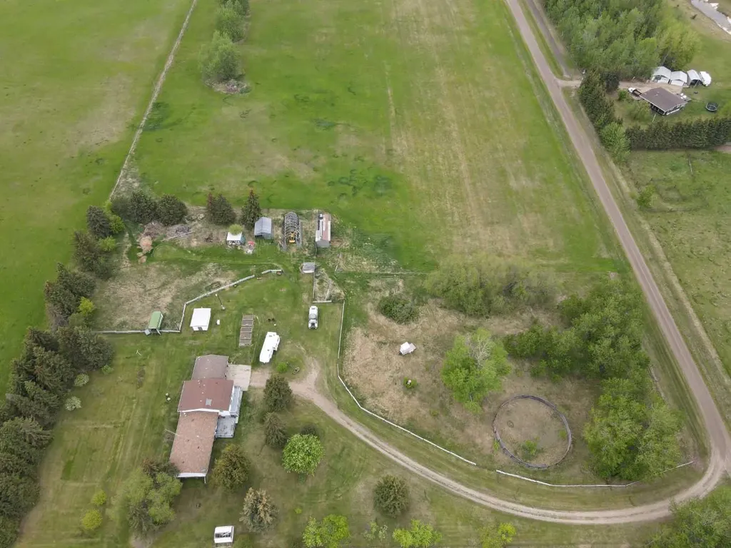591068 Range Road 103 Rural Woodlands County AB T7S1N3