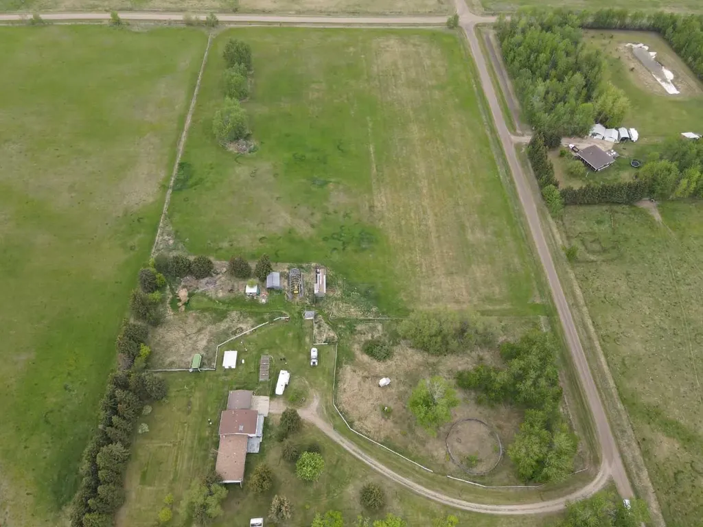 591068 Range Road 103 Rural Woodlands County AB T7S1N3