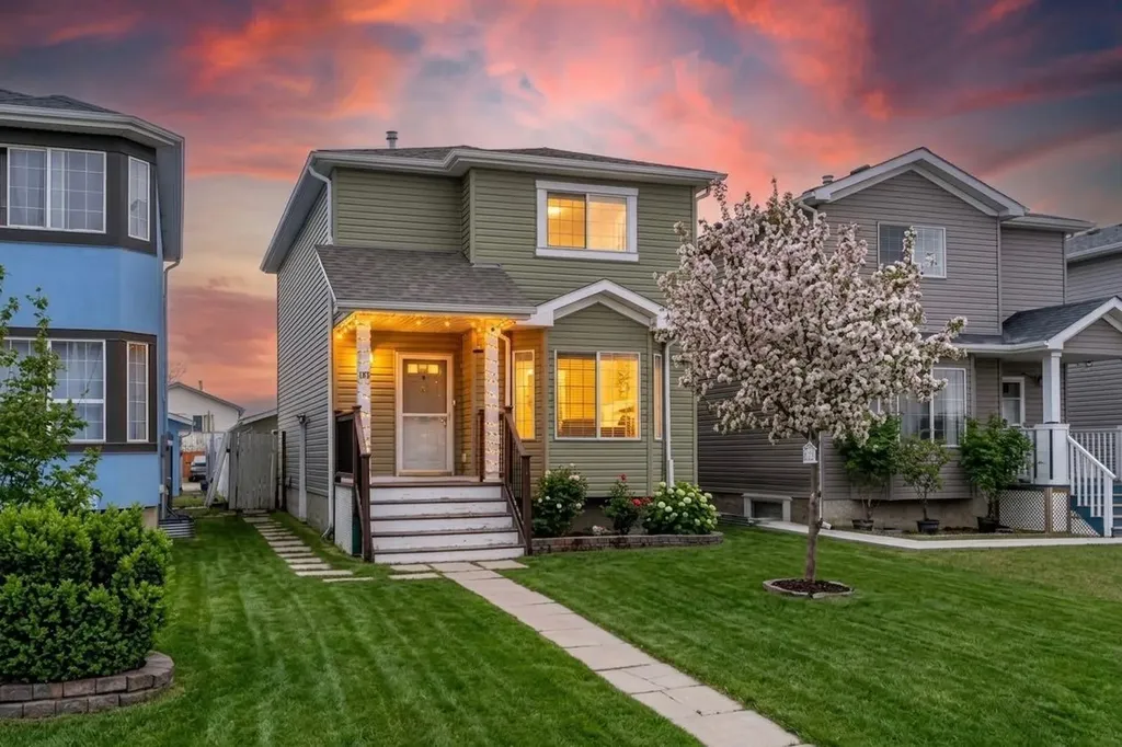192 Martin Crossing Crescent NE Calgary AB T3J 3T1