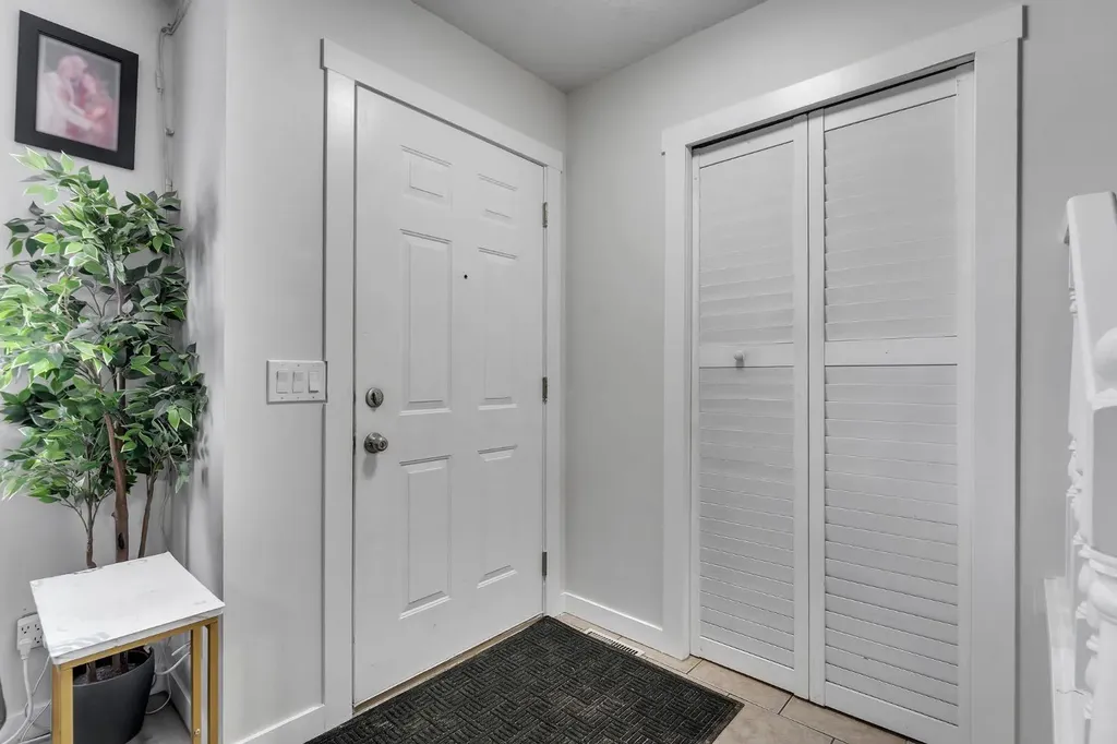 192 Martin Crossing Crescent NE Calgary AB T3J 3T1