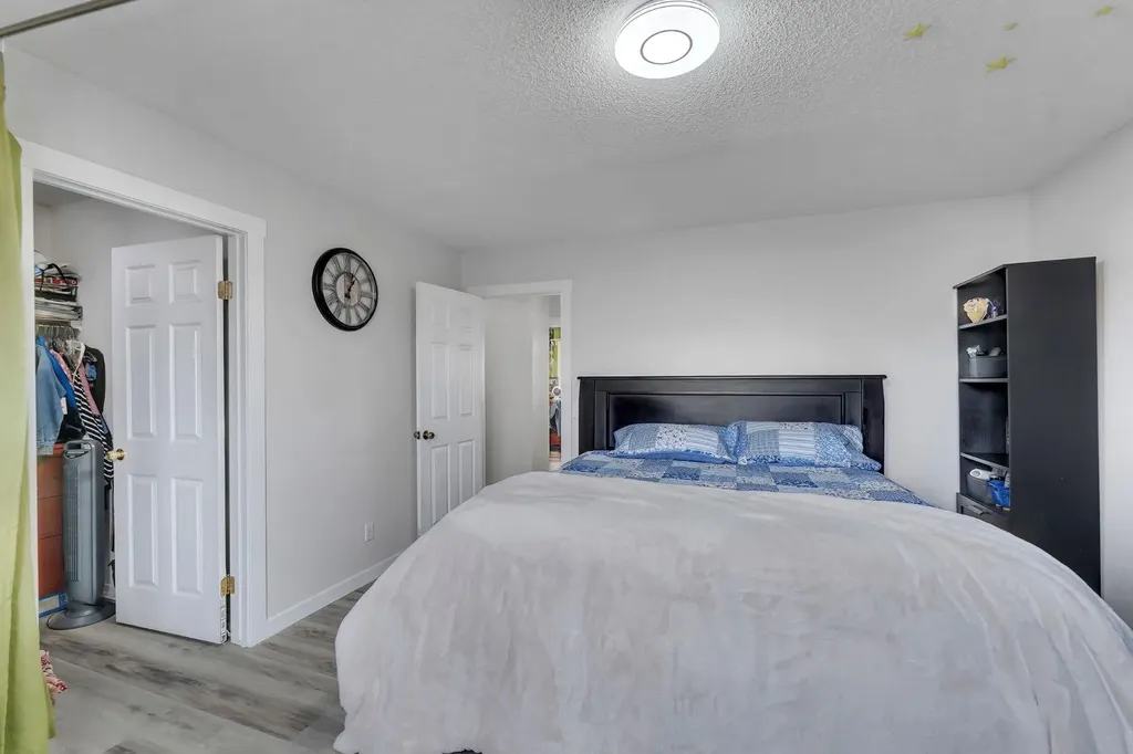 192 Martin Crossing Crescent NE Calgary AB T3J 3T1