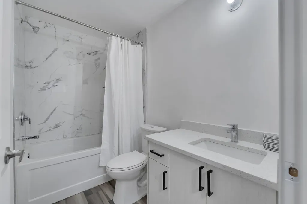 192 Martin Crossing Crescent NE Calgary AB T3J 3T1