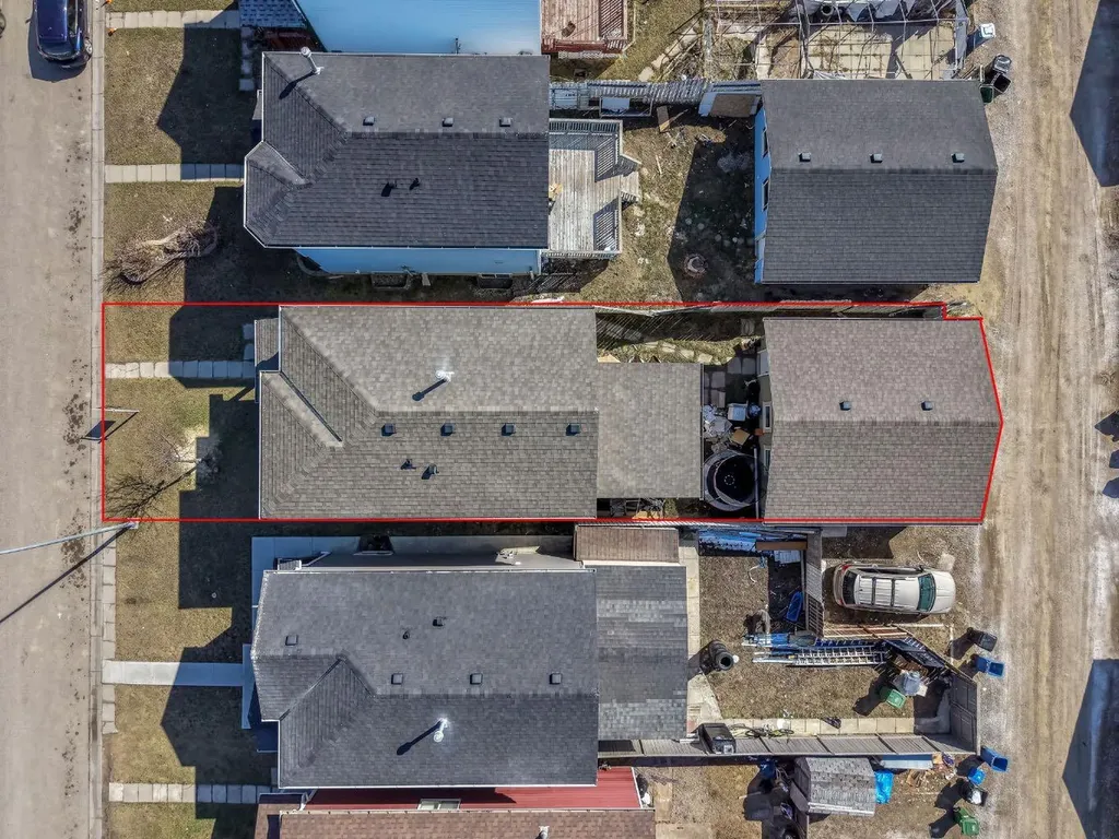 192 Martin Crossing Crescent NE Calgary AB T3J 3T1