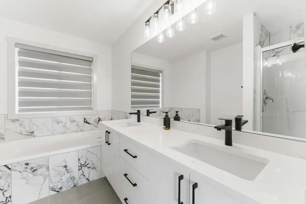110 Tuscany Summit Green NW Calgary AB T3L0B8