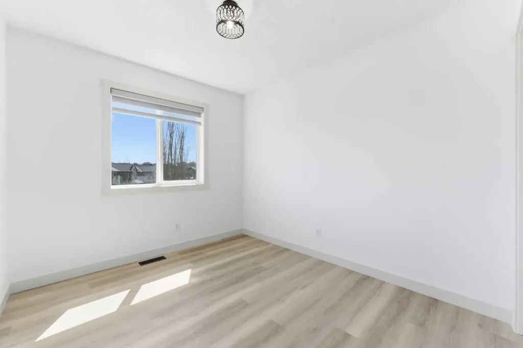 110 Tuscany Summit Green NW Calgary AB T3L0B8