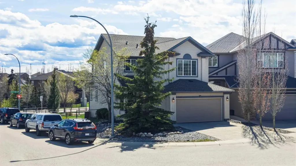 110 Tuscany Summit Green NW Calgary AB T3L0B8