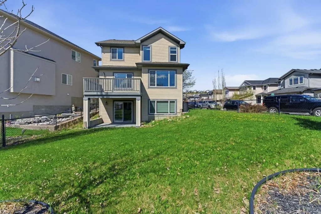 110 Tuscany Summit Green NW Calgary AB T3L0B8