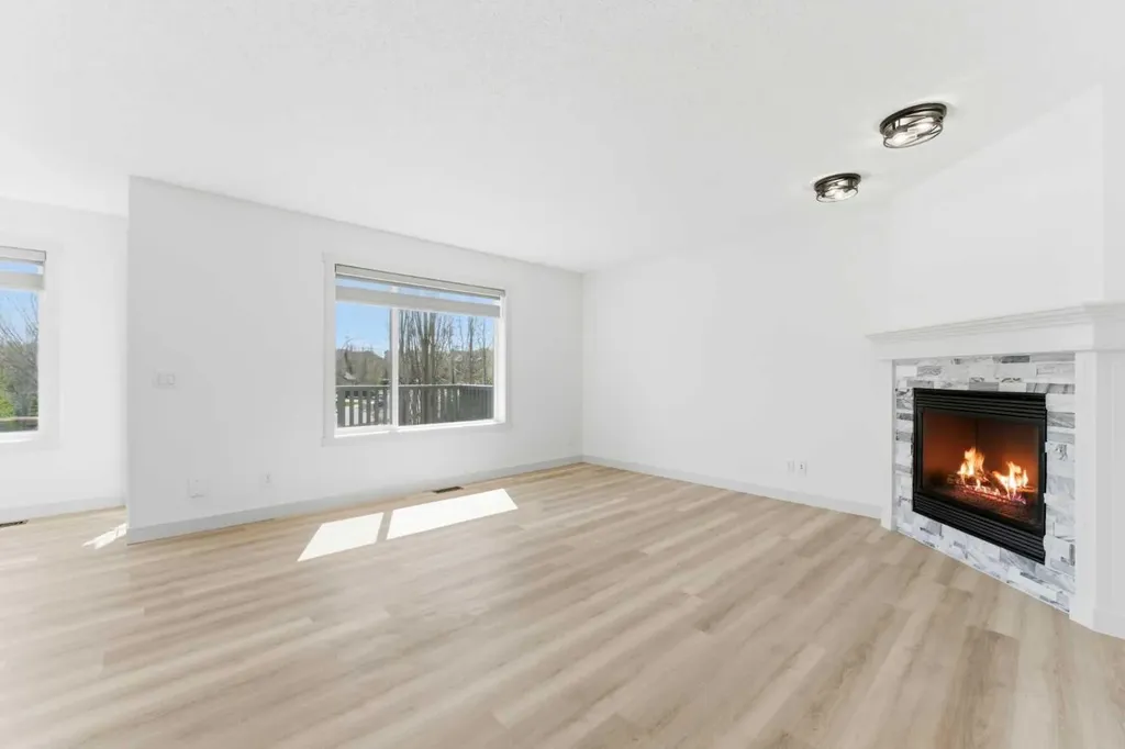 110 Tuscany Summit Green NW Calgary AB T3L0B8