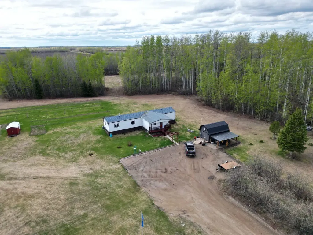 104253 Rge Road 185 Rural Mackenzie County AB T0H2H0