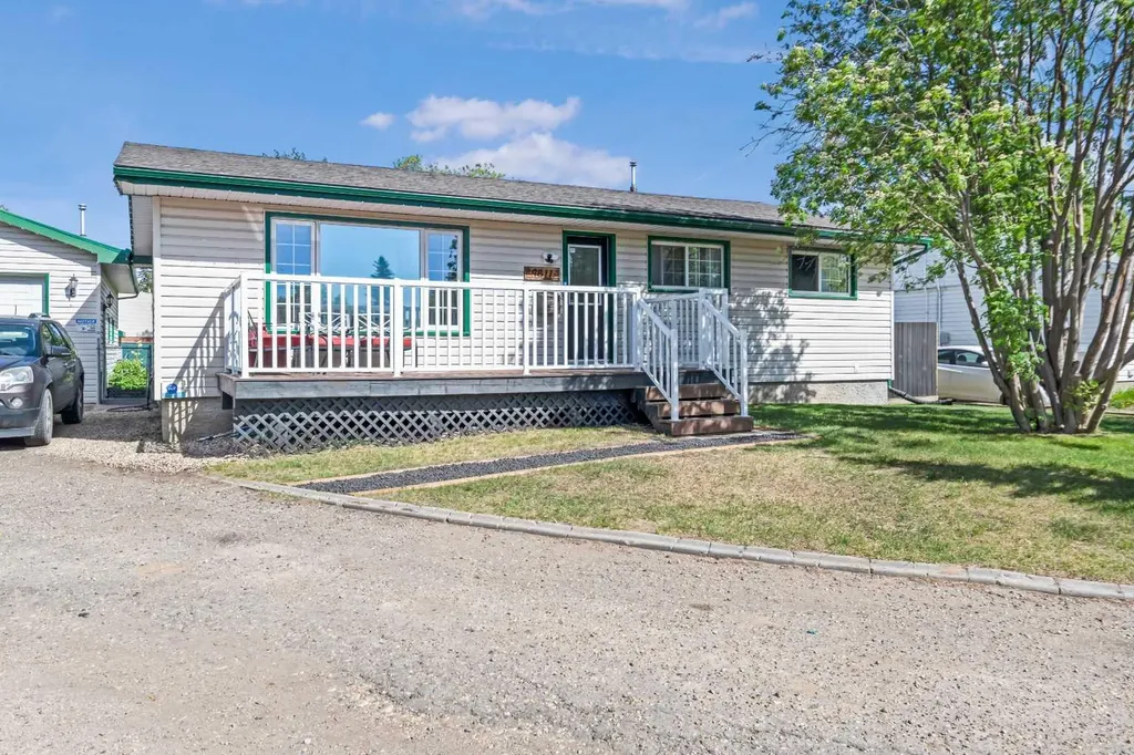 9811 95 Street Grande Prairie AB T8V 1Z3
