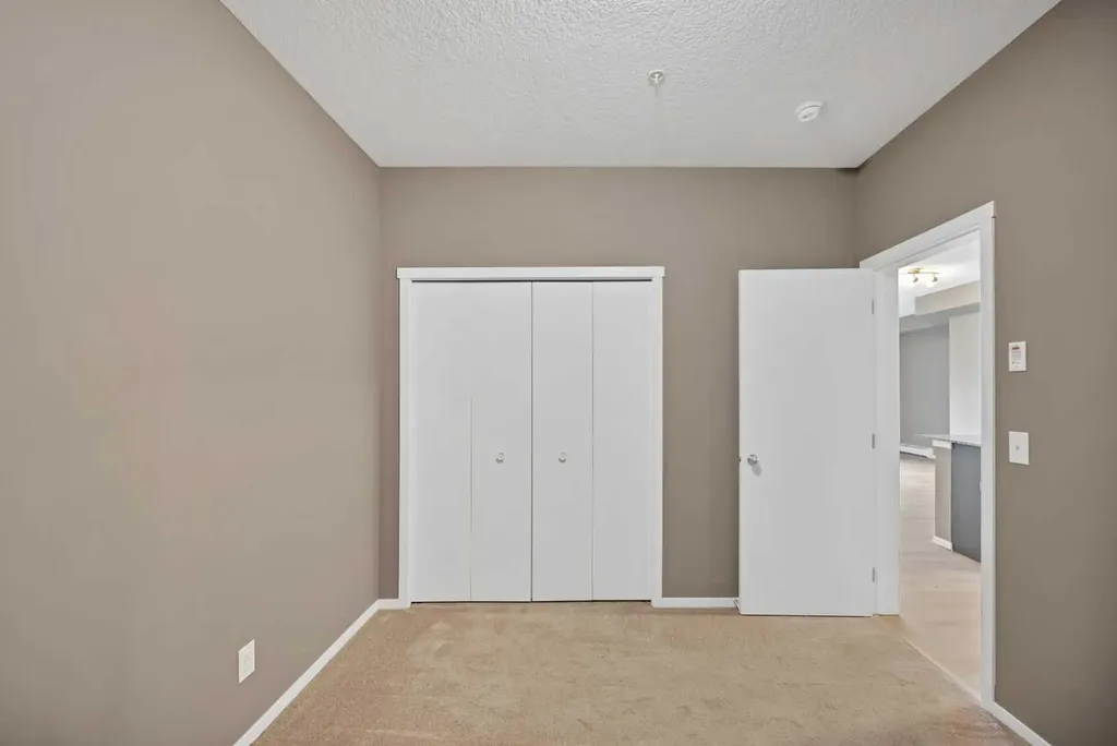 4641 128 Avenue NE Calgary AB T3N 1T2