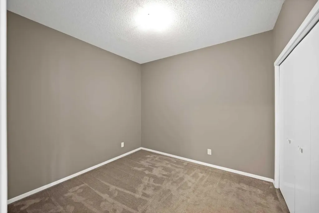 4641 128 Avenue NE Calgary AB T3N 1T2
