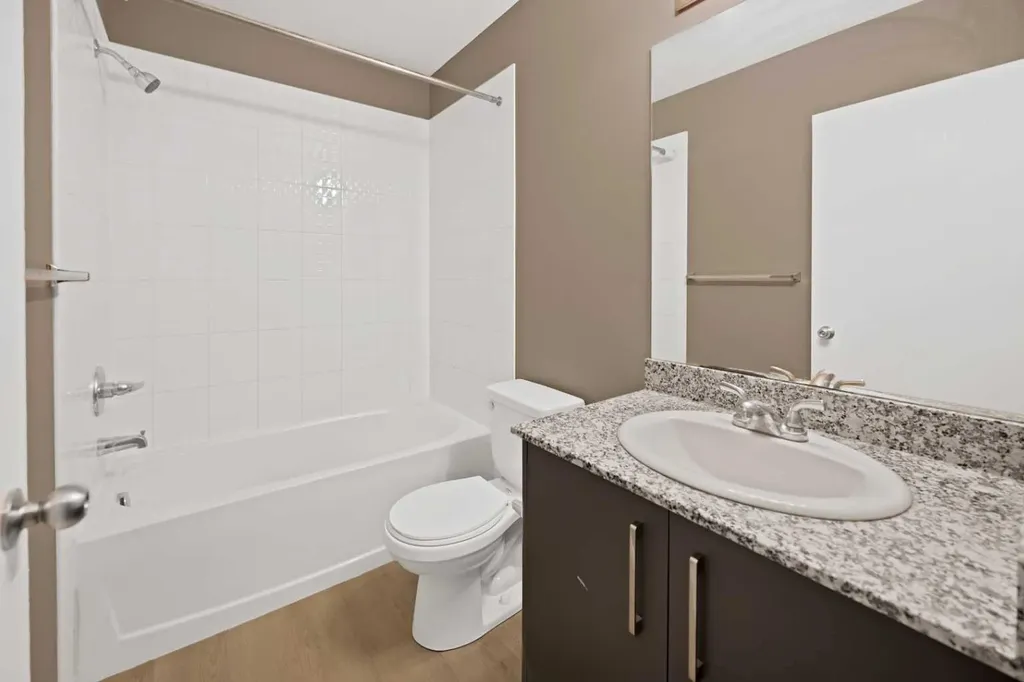 4641 128 Avenue NE Calgary AB T3N 1T2