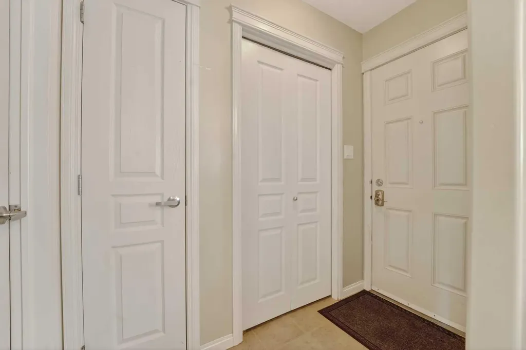 786 Silkstone Close W Lethbridge AB T1J 5C7