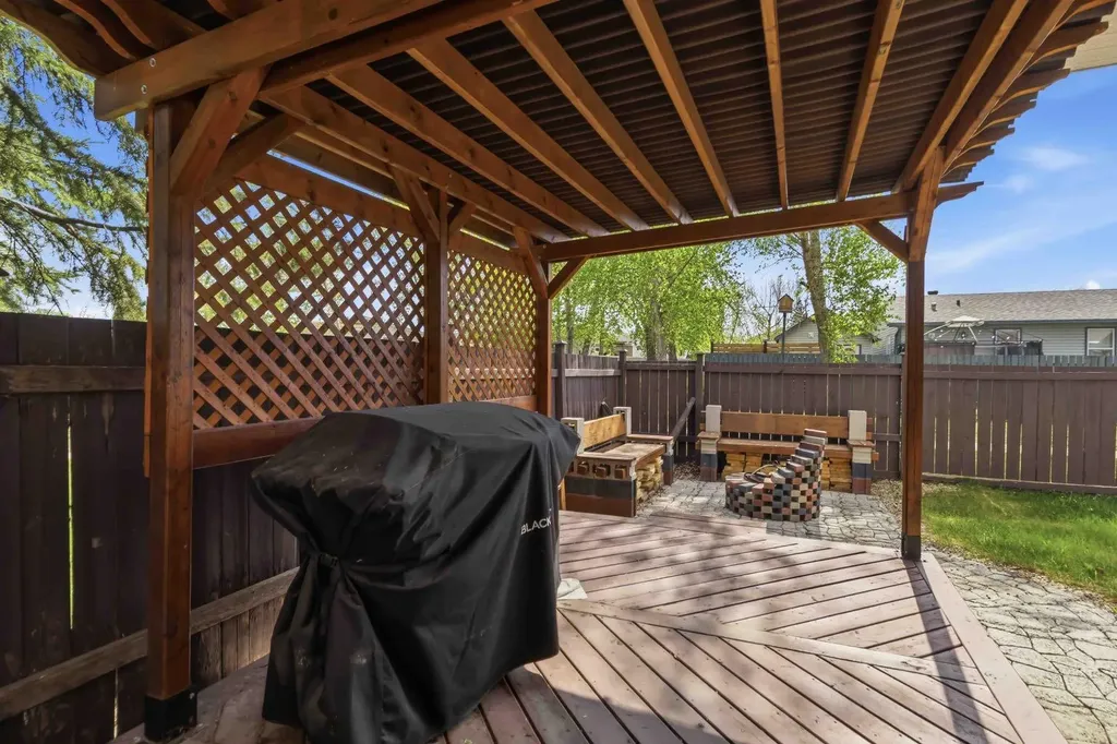 157 Gregoire Crescent Fort Mcmurray AB T9H 2L5