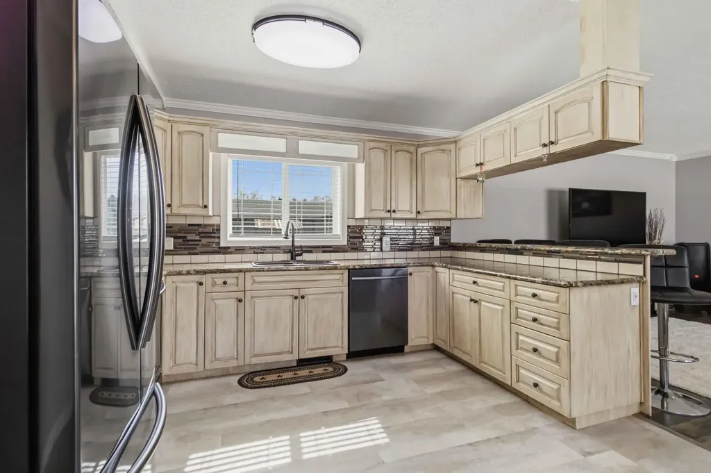 157 Gregoire Crescent Fort Mcmurray AB T9H 2L5