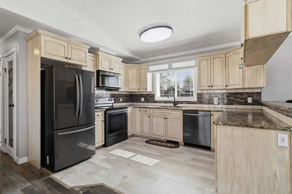 157 Gregoire Crescent Fort Mcmurray AB T9H 2L5