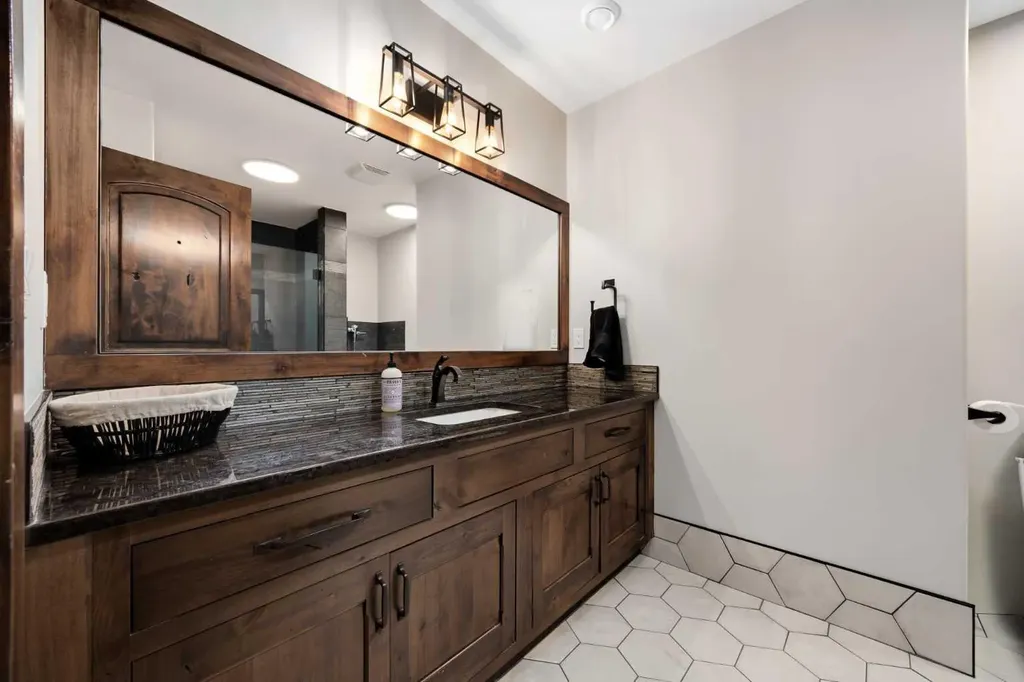 402041 28 Street E Rural Foothills County AB T1S 6C3