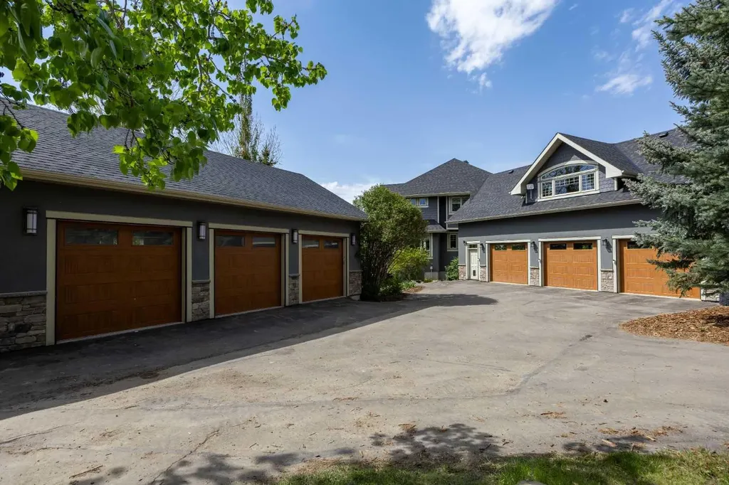 402041 28 Street E Rural Foothills County AB T1S 6C3