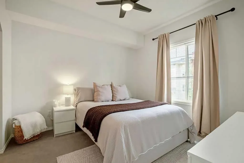 70 Panamount Drive NW Calgary AB T3K 5Z1