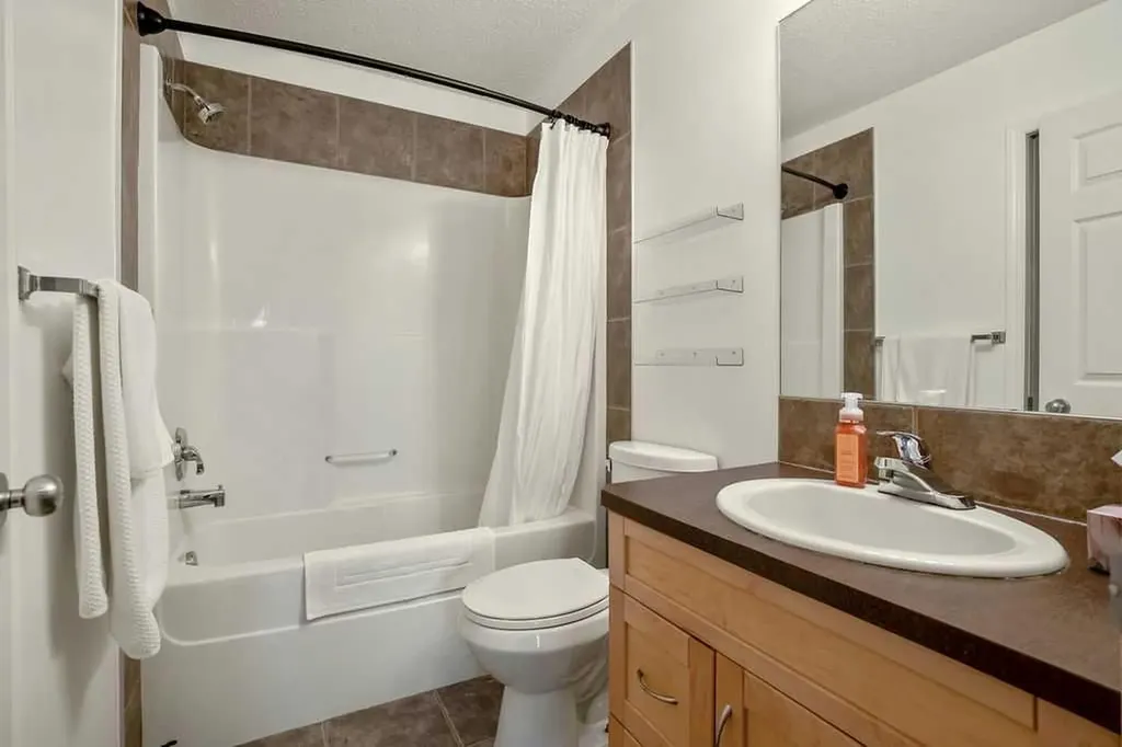 70 Panamount Drive NW Calgary AB T3K 5Z1