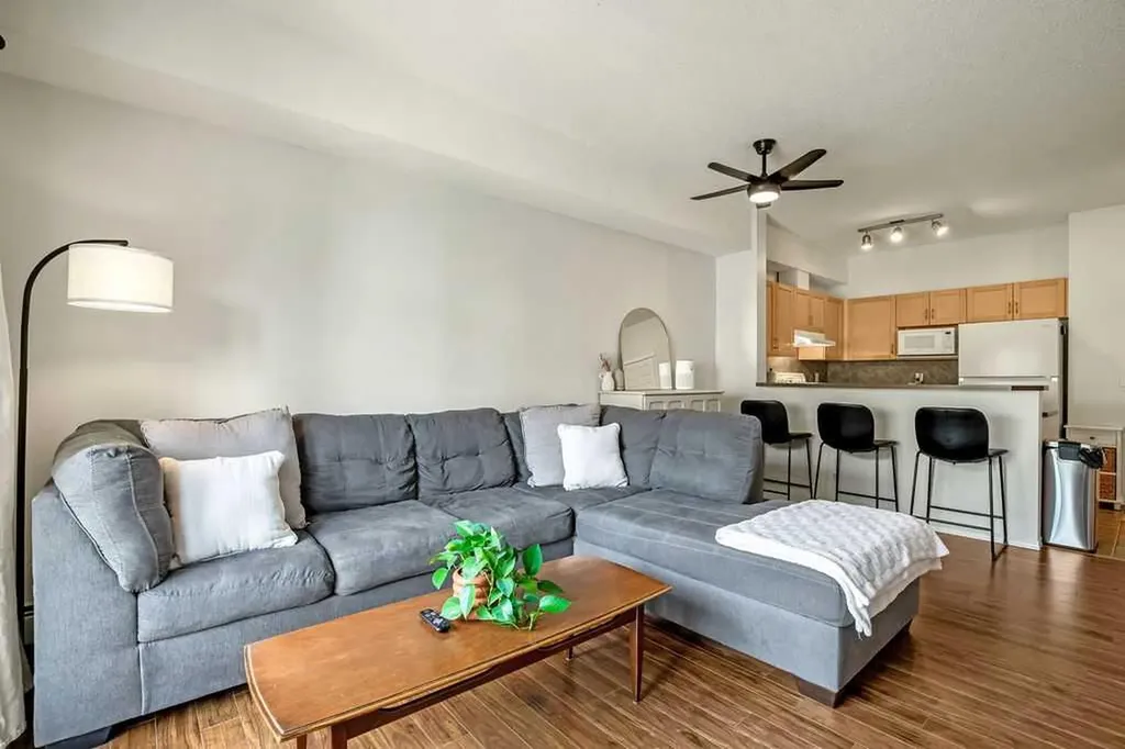 70 Panamount Drive NW Calgary AB T3K 5Z1