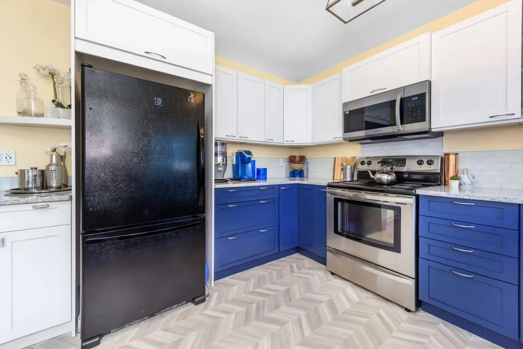 208 Van Horne Crescent NE Calgary AB T2E6H1