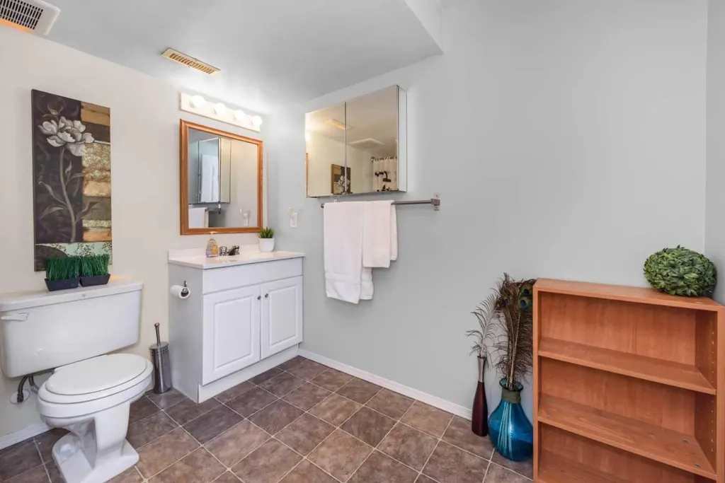 208 Van Horne Crescent NE Calgary AB T2E6H1