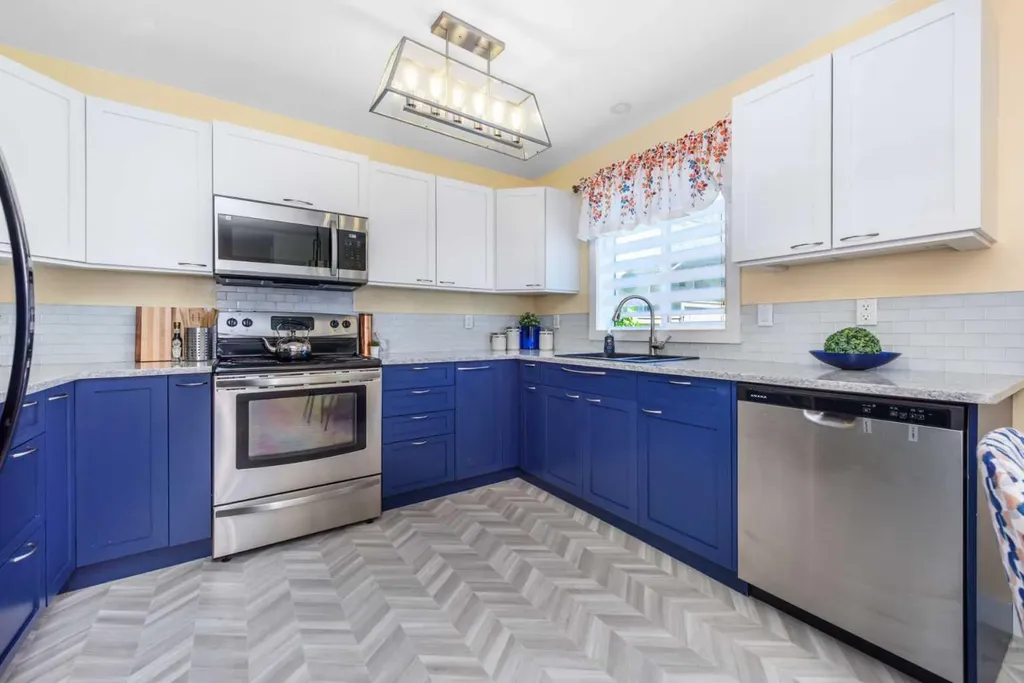 208 Van Horne Crescent NE Calgary AB T2E6H1