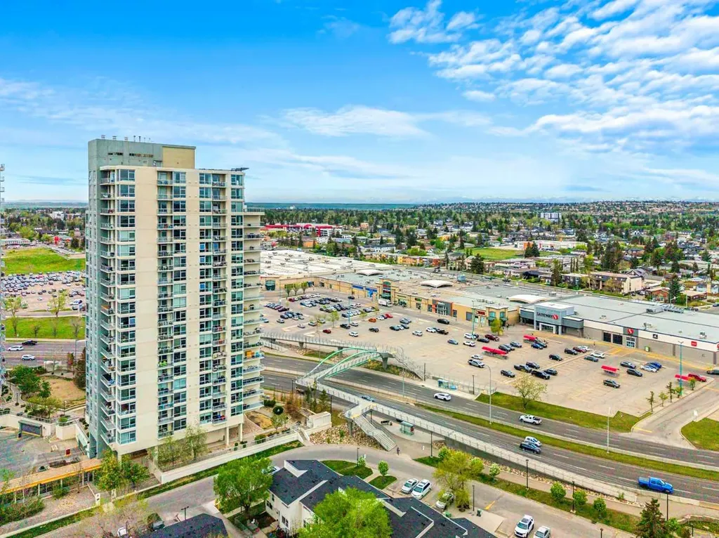 55 Spruce Place SW Calgary AB T3C 3X5