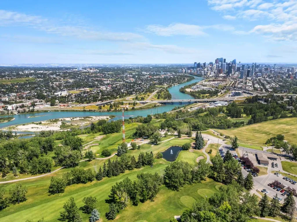 55 Spruce Place SW Calgary AB T3C 3X5
