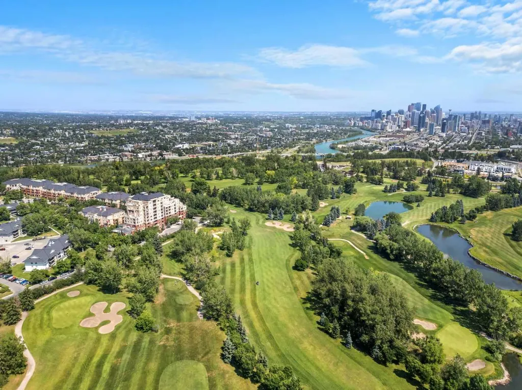 55 Spruce Place SW Calgary AB T3C 3X5