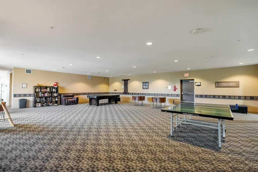 55 Spruce Place SW Calgary AB T3C 3X5