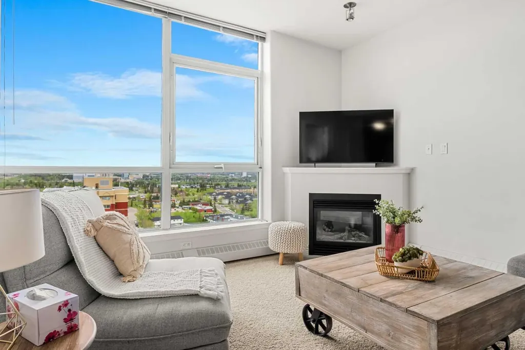 55 Spruce Place SW Calgary AB T3C 3X5