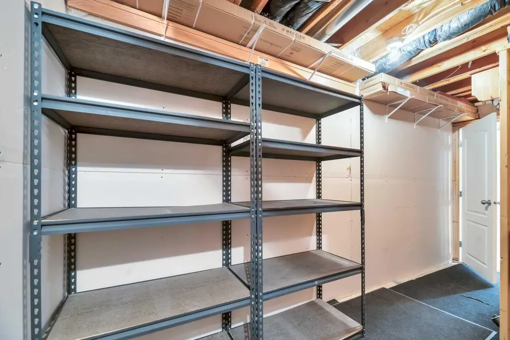 37 Shawbrooke Bay SW Calgary AB T2Y 3A1