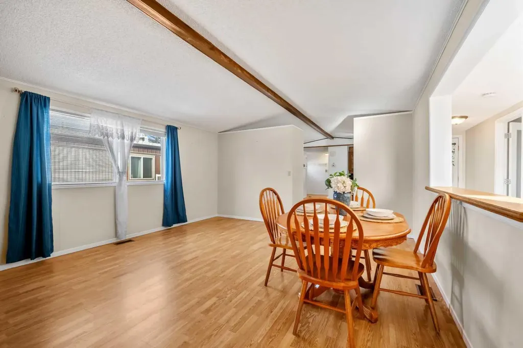 99 Arbour Lake Road NW Calgary AB T3G 4E4