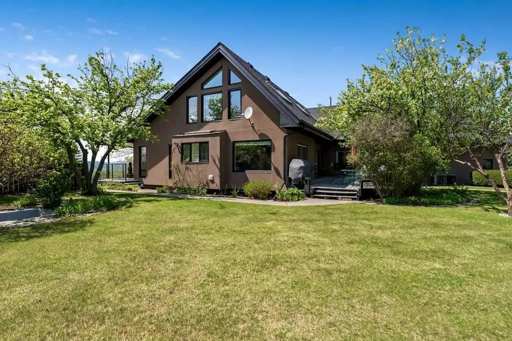 251018 Tower Ridge Estates Rural Rocky View County AB T3Z 2M2