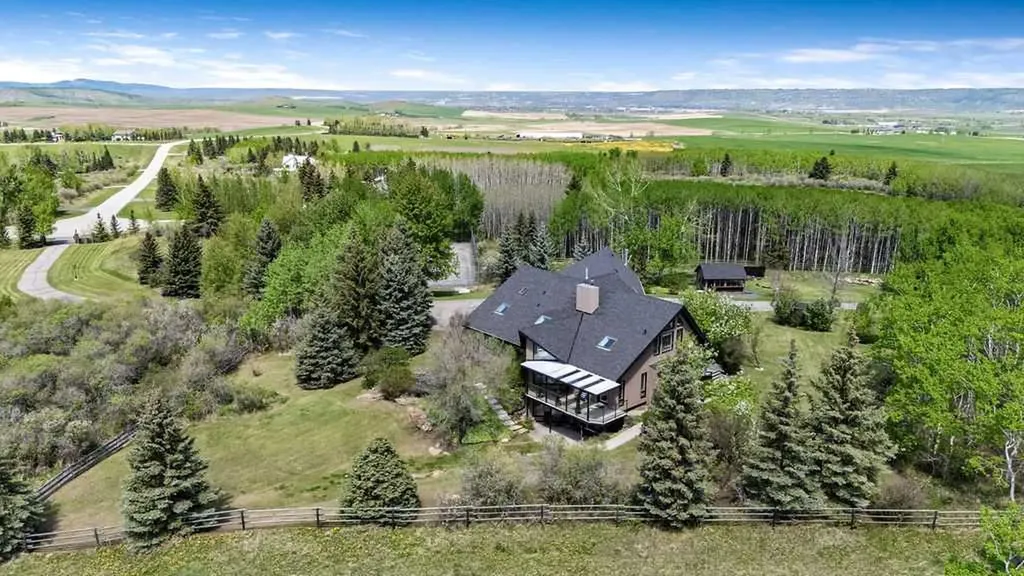 251018 Tower Ridge Estates Rural Rocky View County AB T3Z 2M2