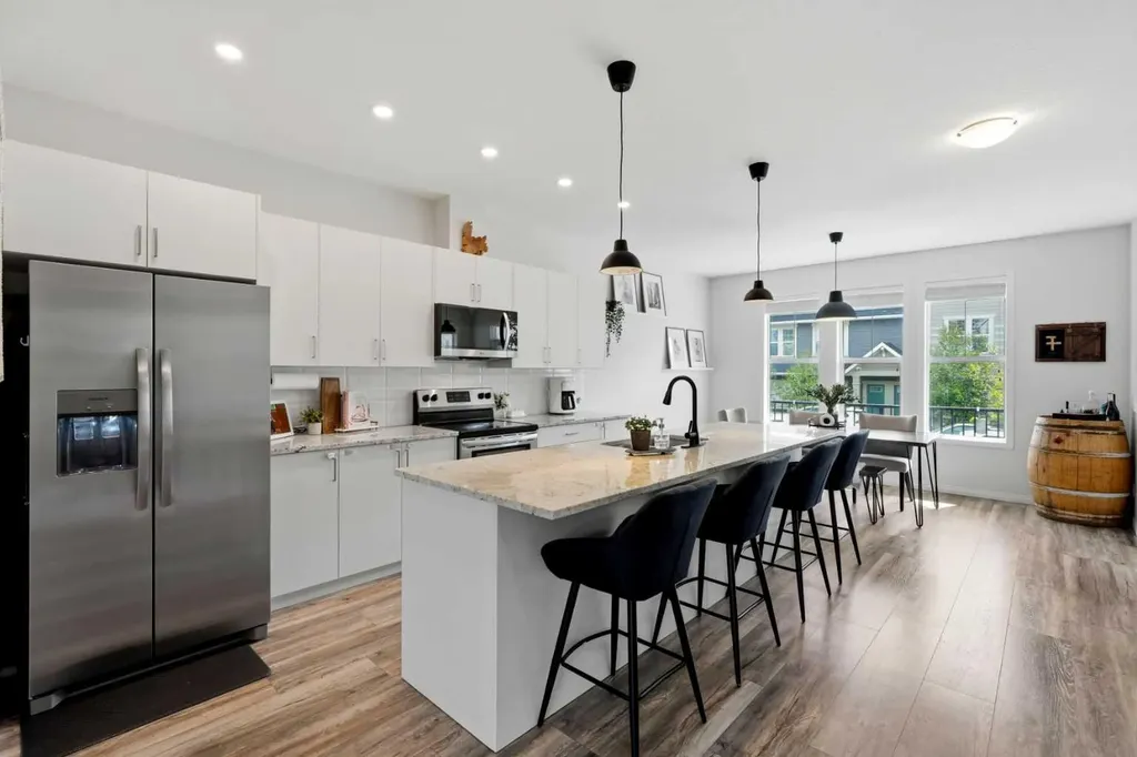 144 South Point Court SW Airdrie AB T4B4K9