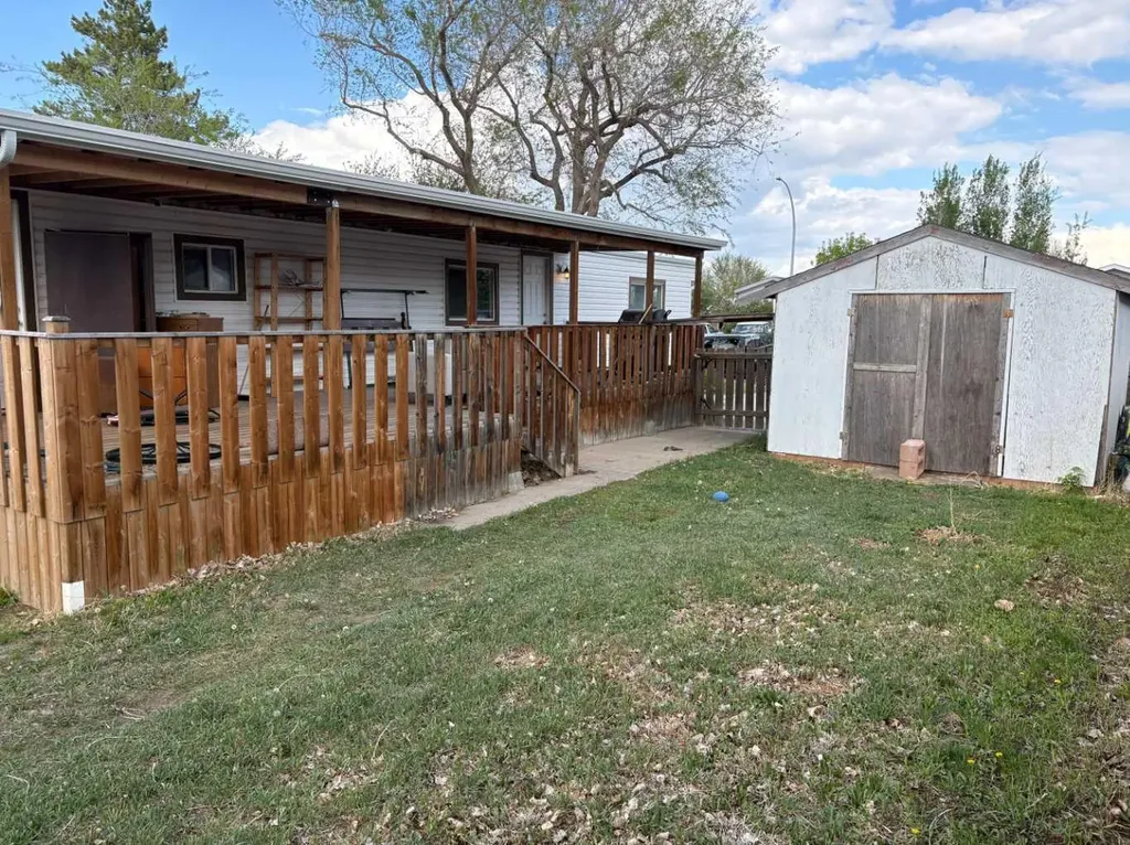 6220 49 Street Taber AB T1G 1J4