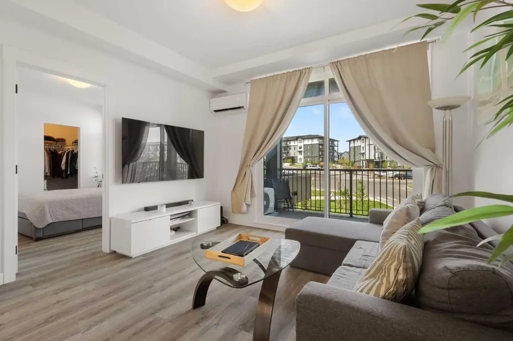 10 Sage Hill Walk NW Calgary AB T3R 1X9